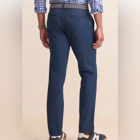 Vineyard Vines Men’s Sz 28/32 On The Go Pants in Blue Blazer - Picture 2 of 8